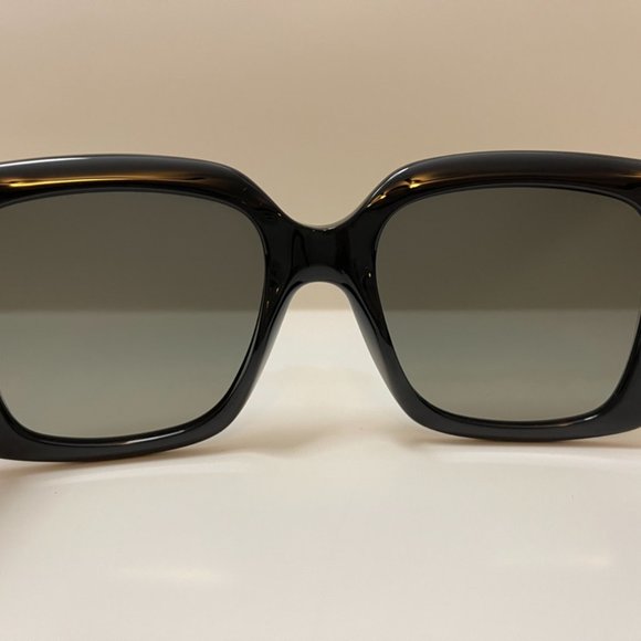 GUCCI Square Sunglasses | GG0141S - Picture 7 of 10